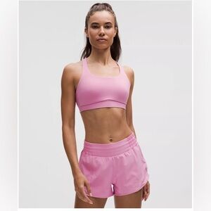 Like-new Lululemon Evolve Energy Bra in Pink Frosting Size L